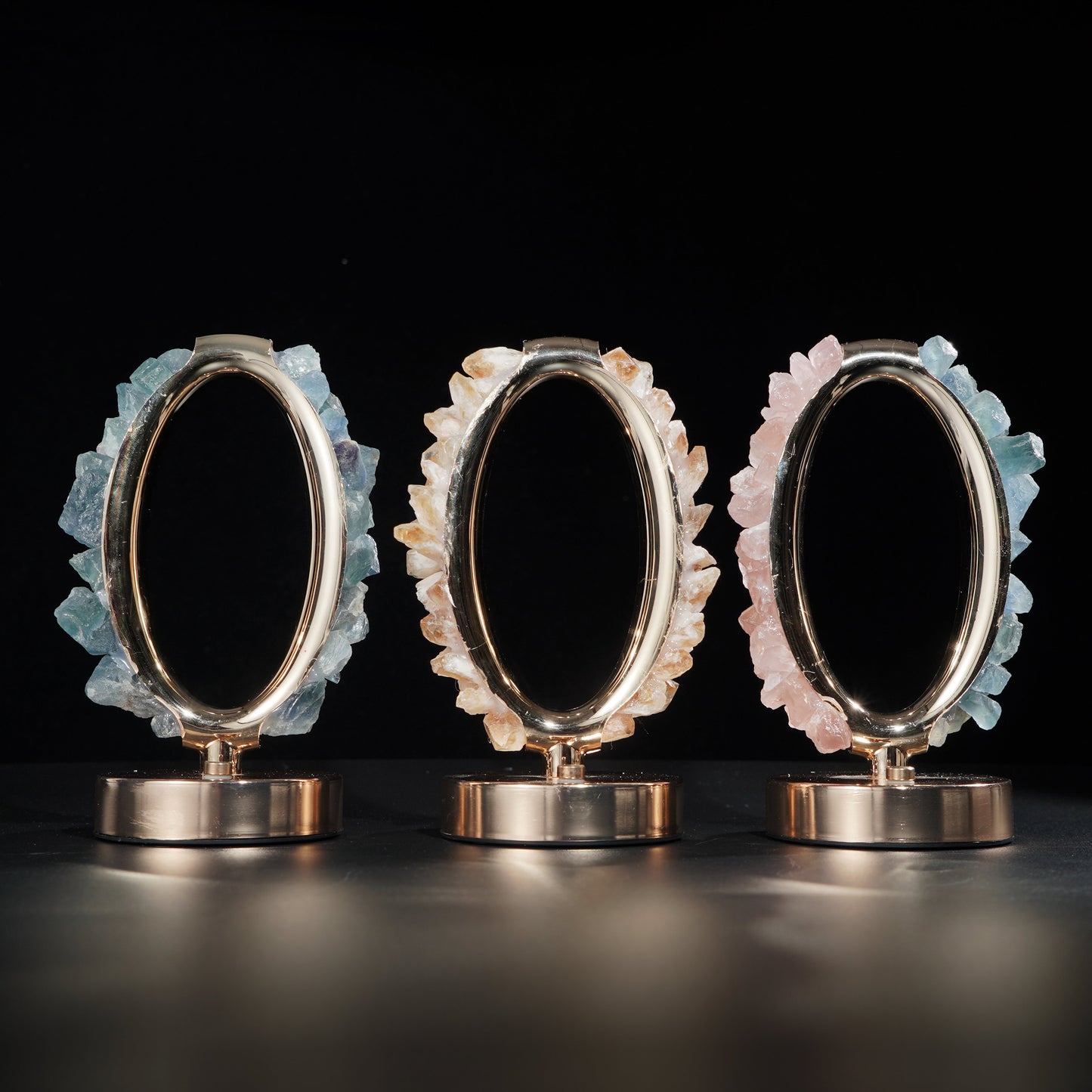 "0" Shape Crystal Lamp