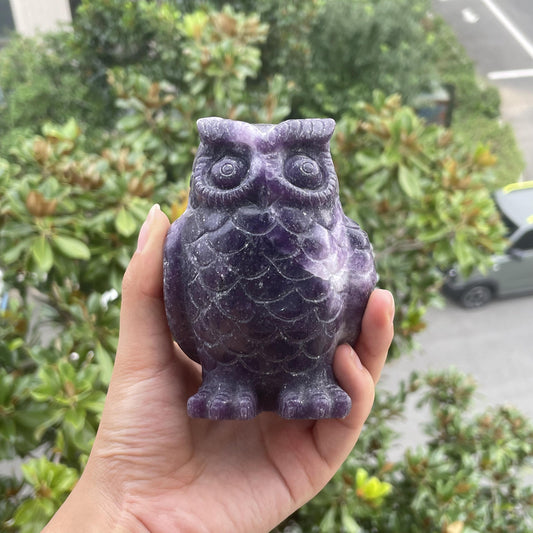 Dream amethyst owl