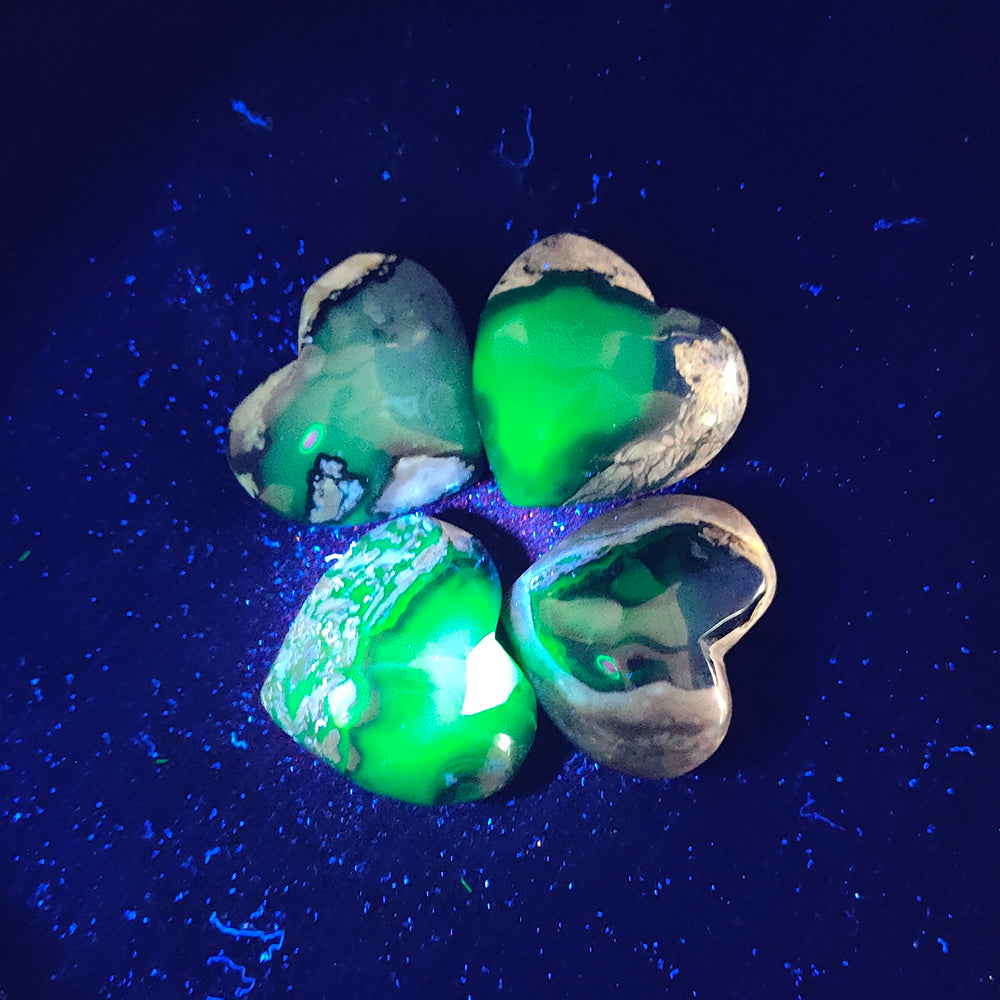 Fluorescent Agate Heart -1KG