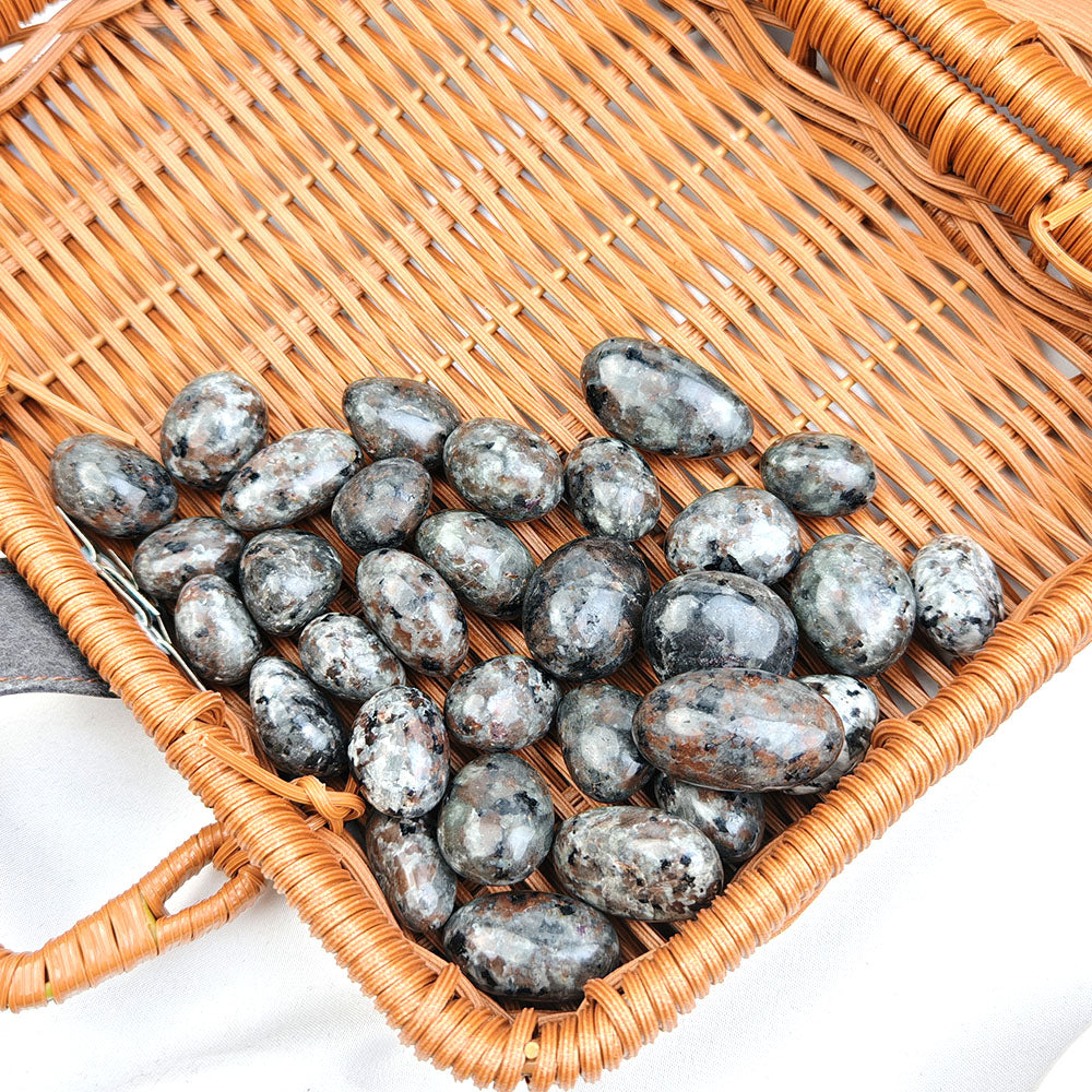 Yooperlite Tumbled Stone -1KG