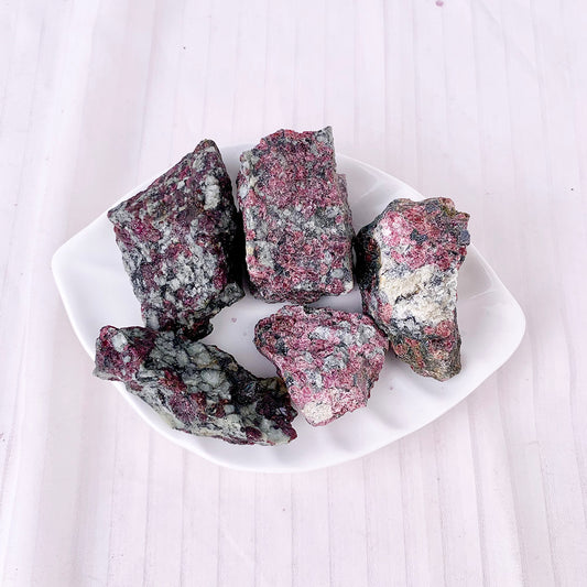 Eudialyte Raw Stone-1KG