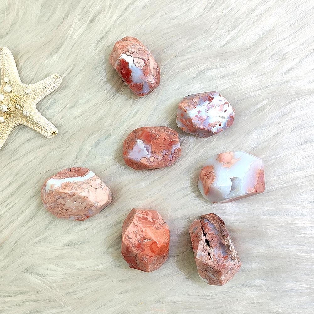 Petal Agate Irregular Shaped Ornament-1KG