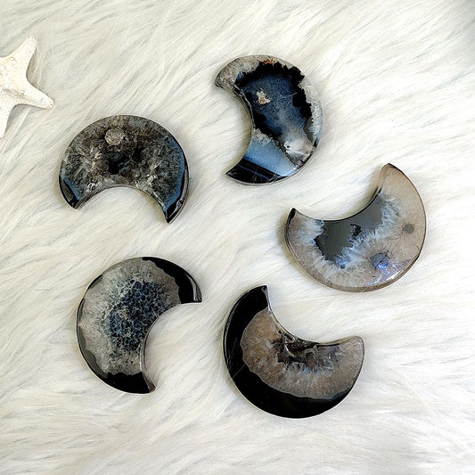 Black Sardonyx Agate Moon Ornament-1KG