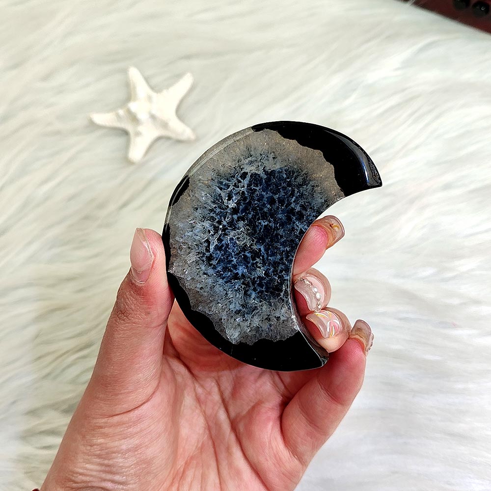 Black Sardonyx Agate Moon Ornament-1KG