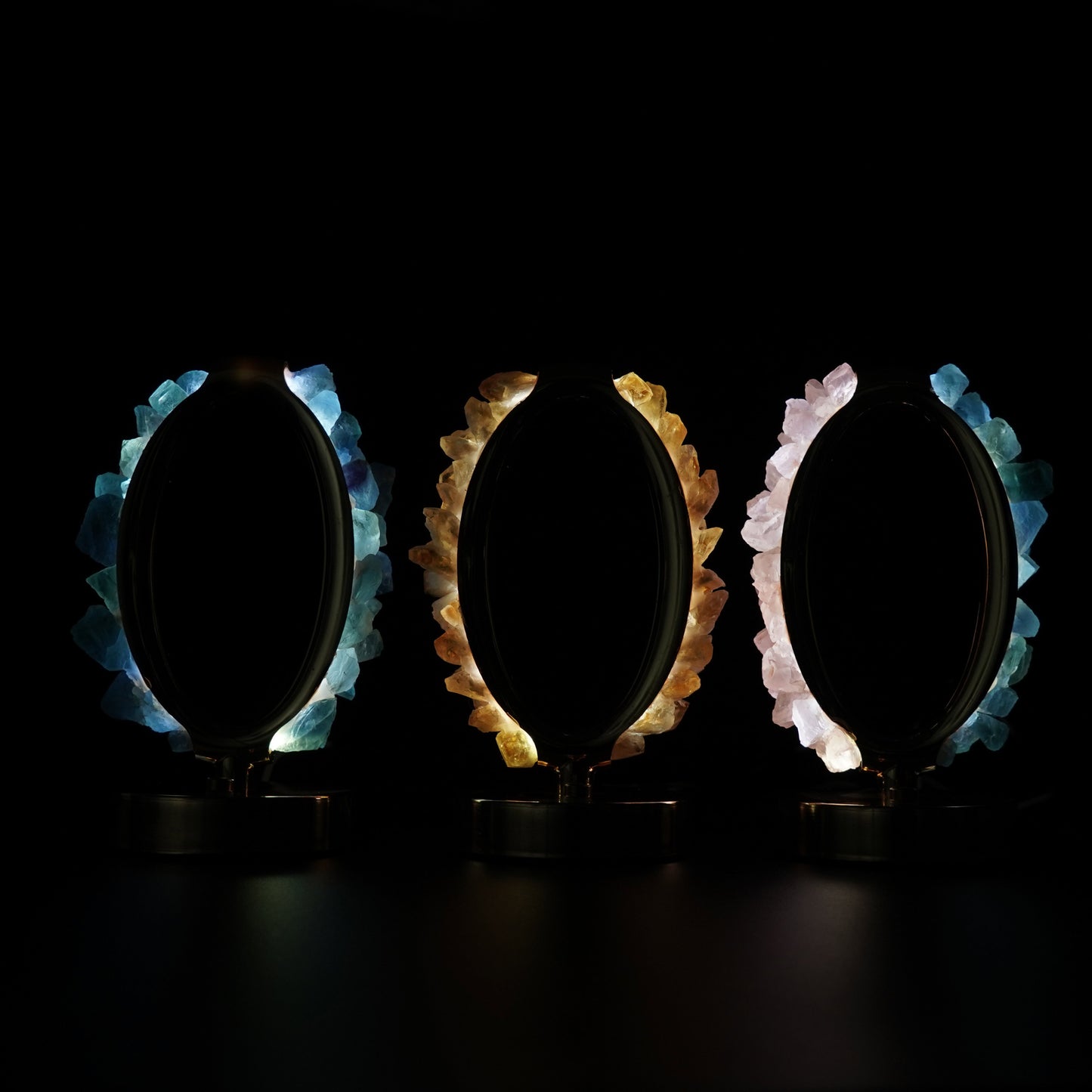 "0" Shape Crystal Lamp