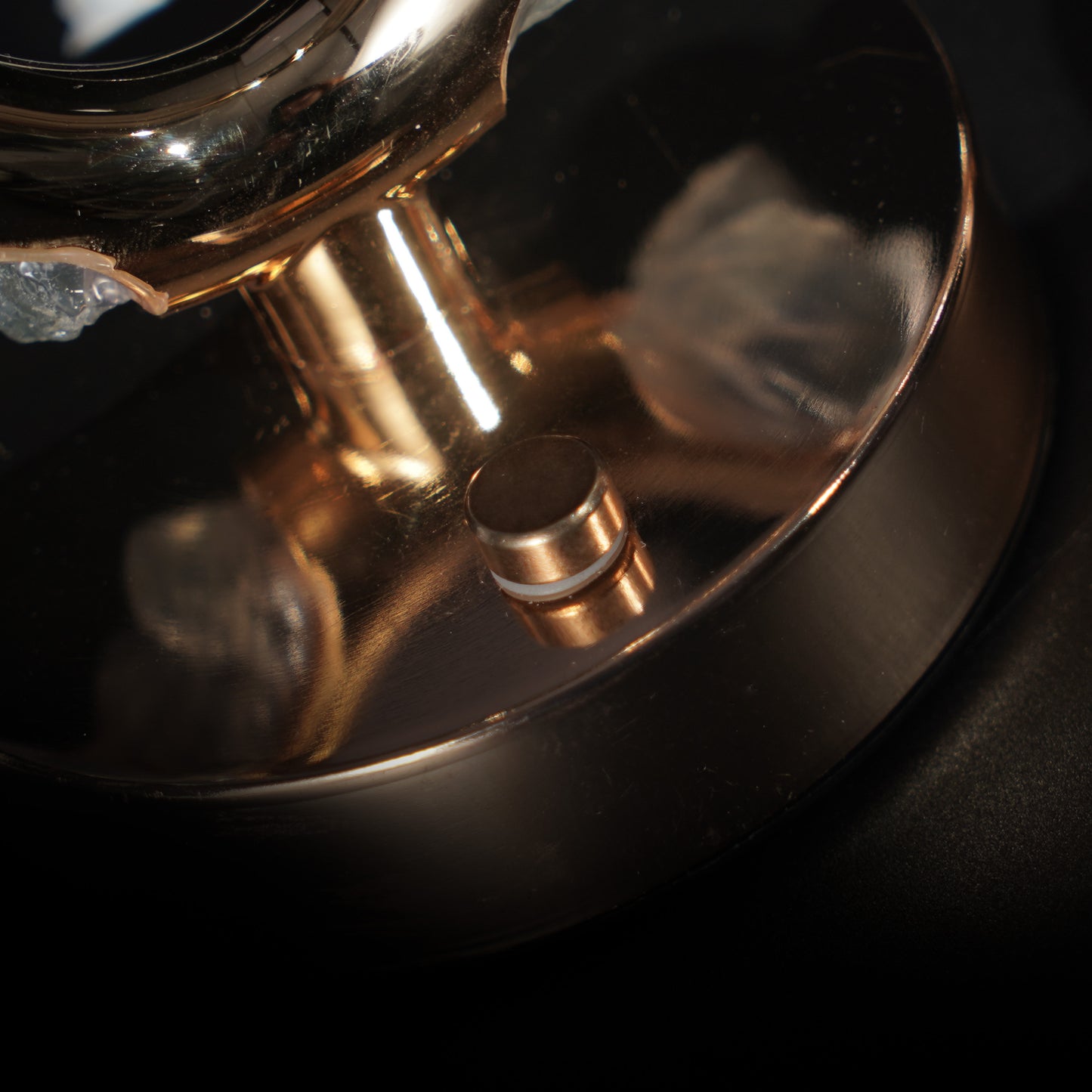 "0" Shape Crystal Lamp