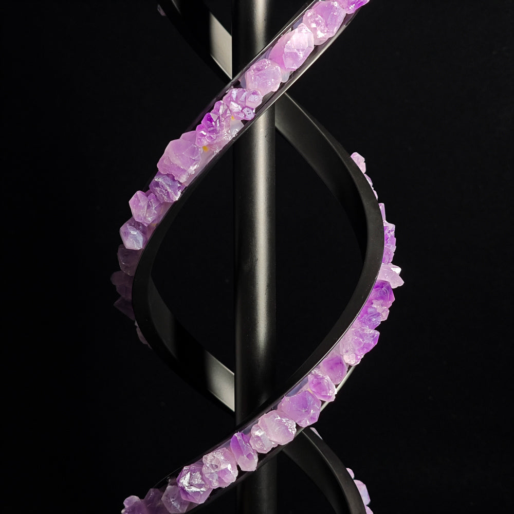 DNA Amethyst Seeds Lamp