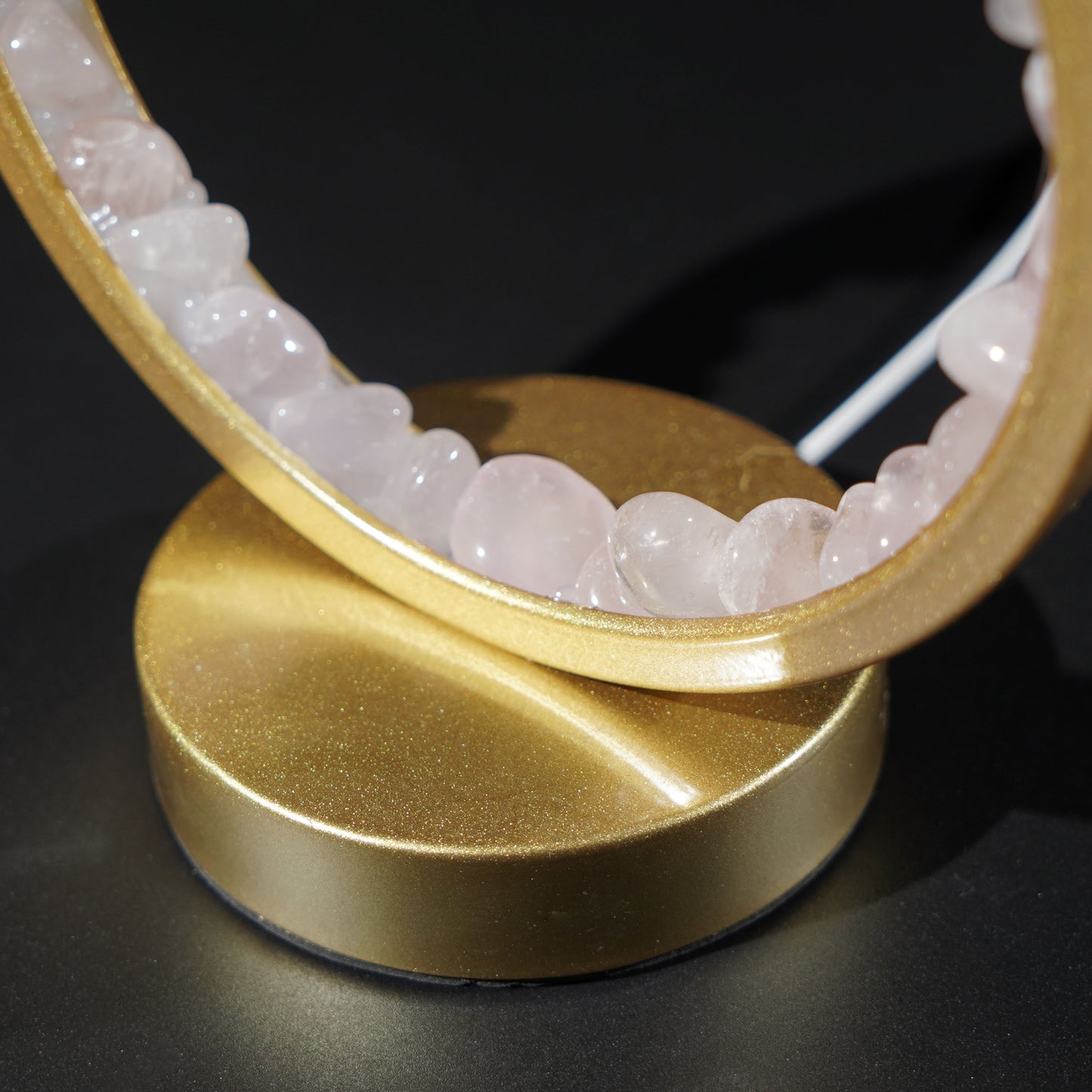 Round Rose quartz lamp