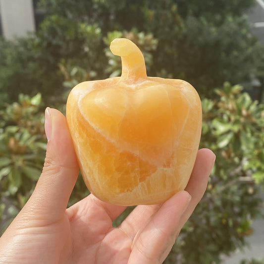 Yellow calcite Chili