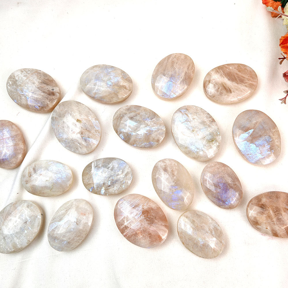 White Moonstone Palm Stone-1KG