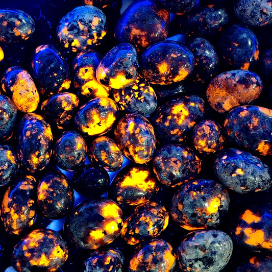 Yooperlite Tumbled Stone -1KG