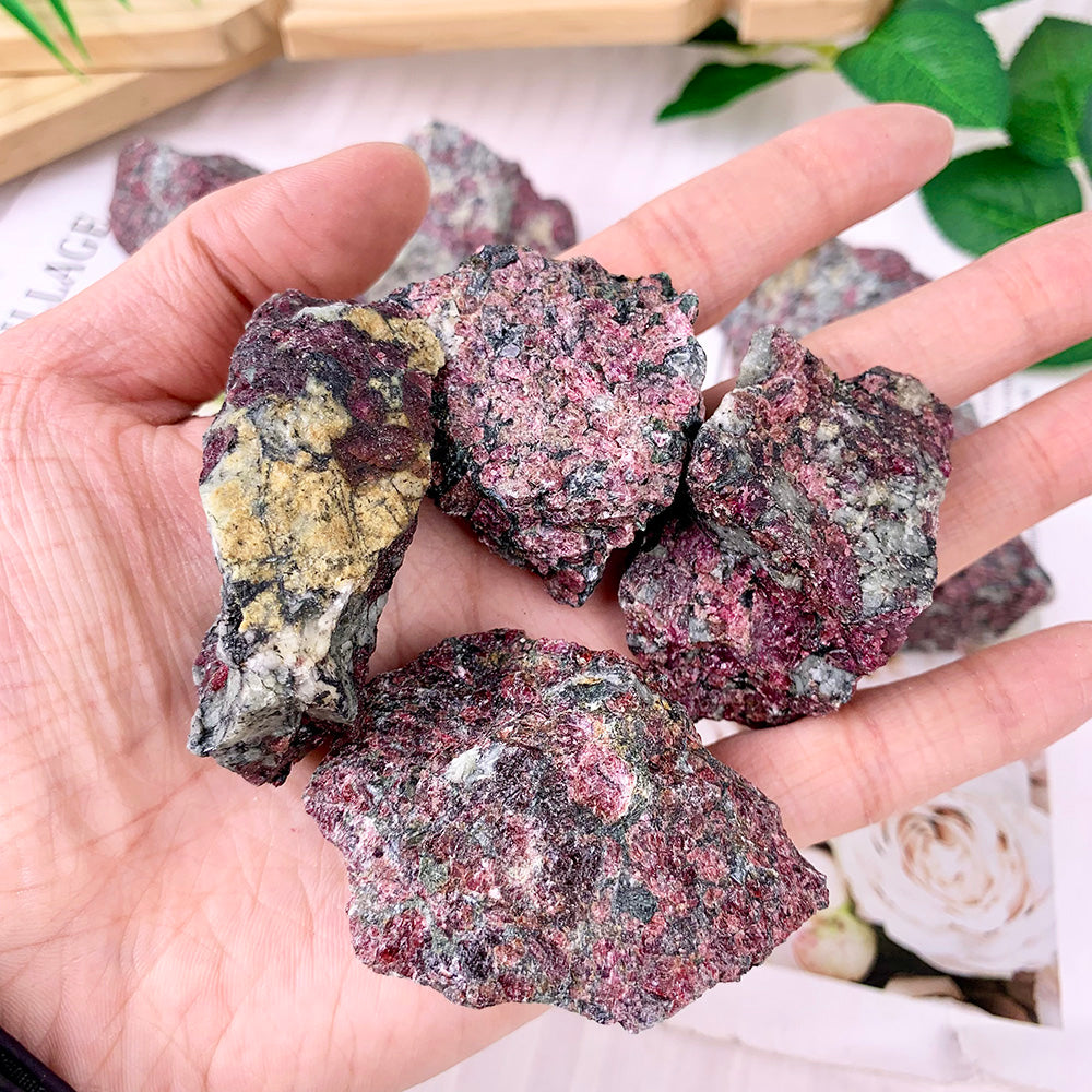 Eudialyte Raw Stone-1KG