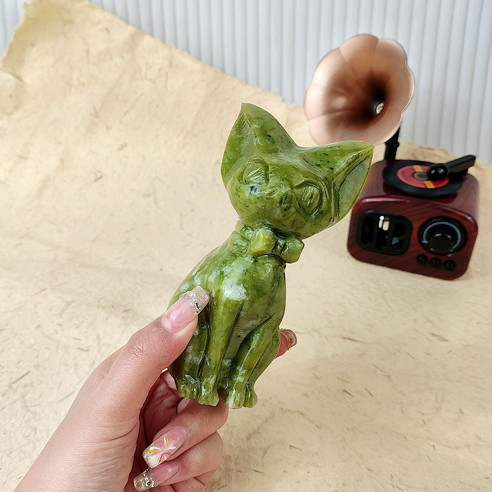 Xiuyan Jade Cat Carving