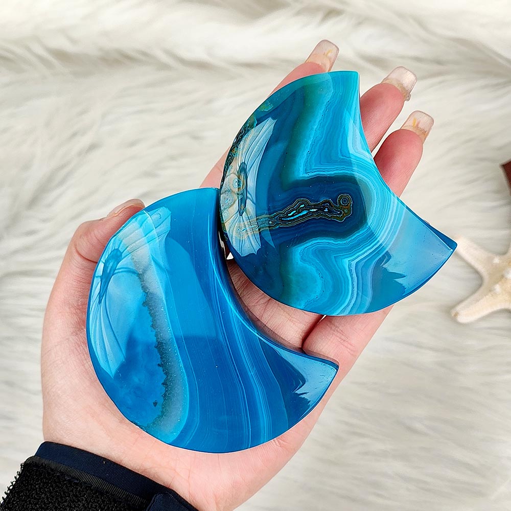 Blue Sardonyx Agate Moon Ornament-1KG